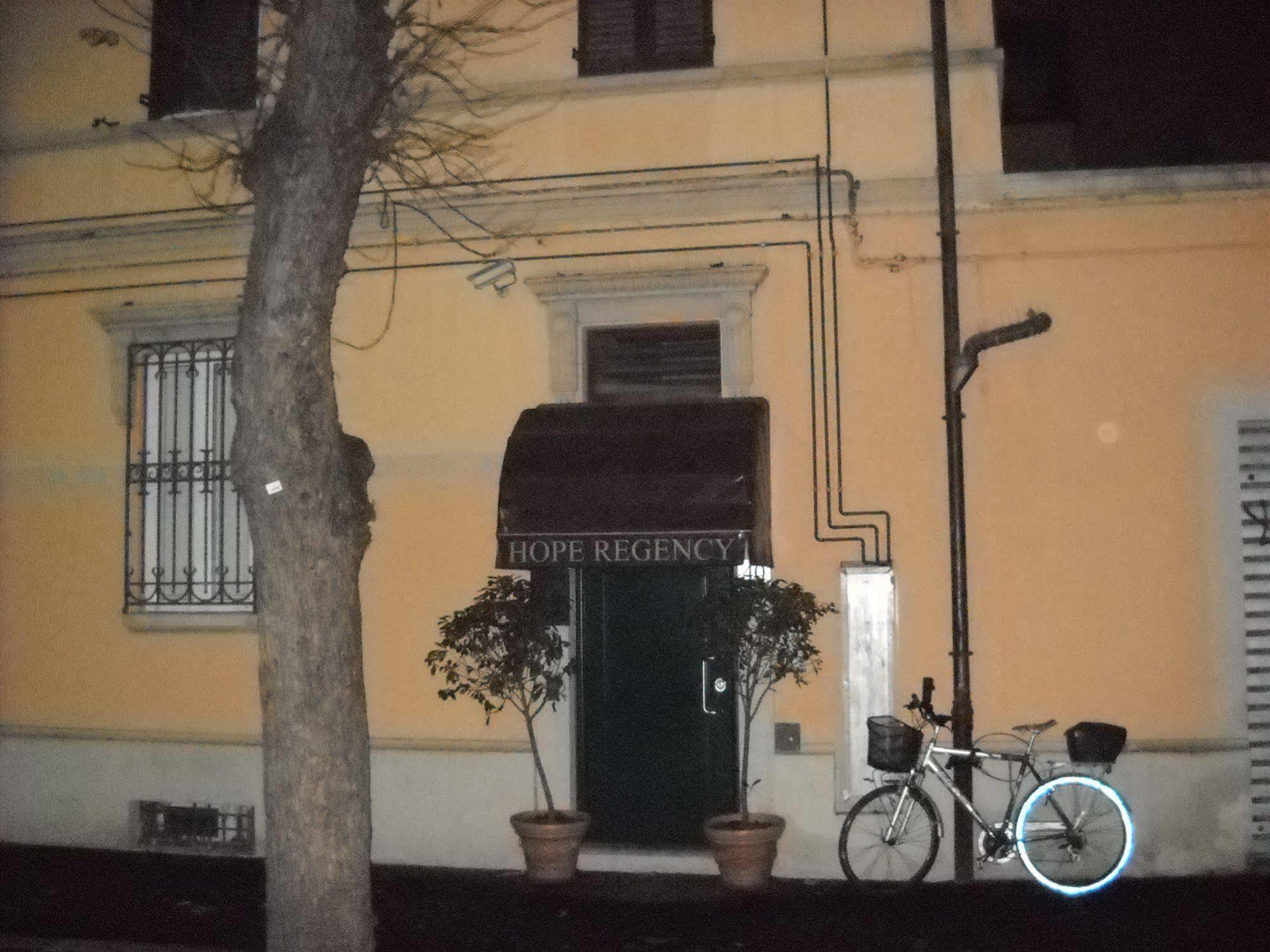 B&B Hope Болонья Екстер'єр фото